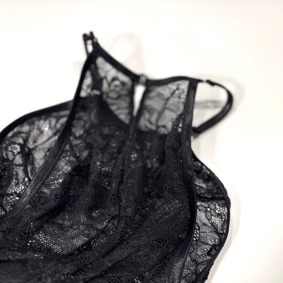 Les P'Tites Folies Paloma Lace Dress, Size Medium - Picture 6 of 9